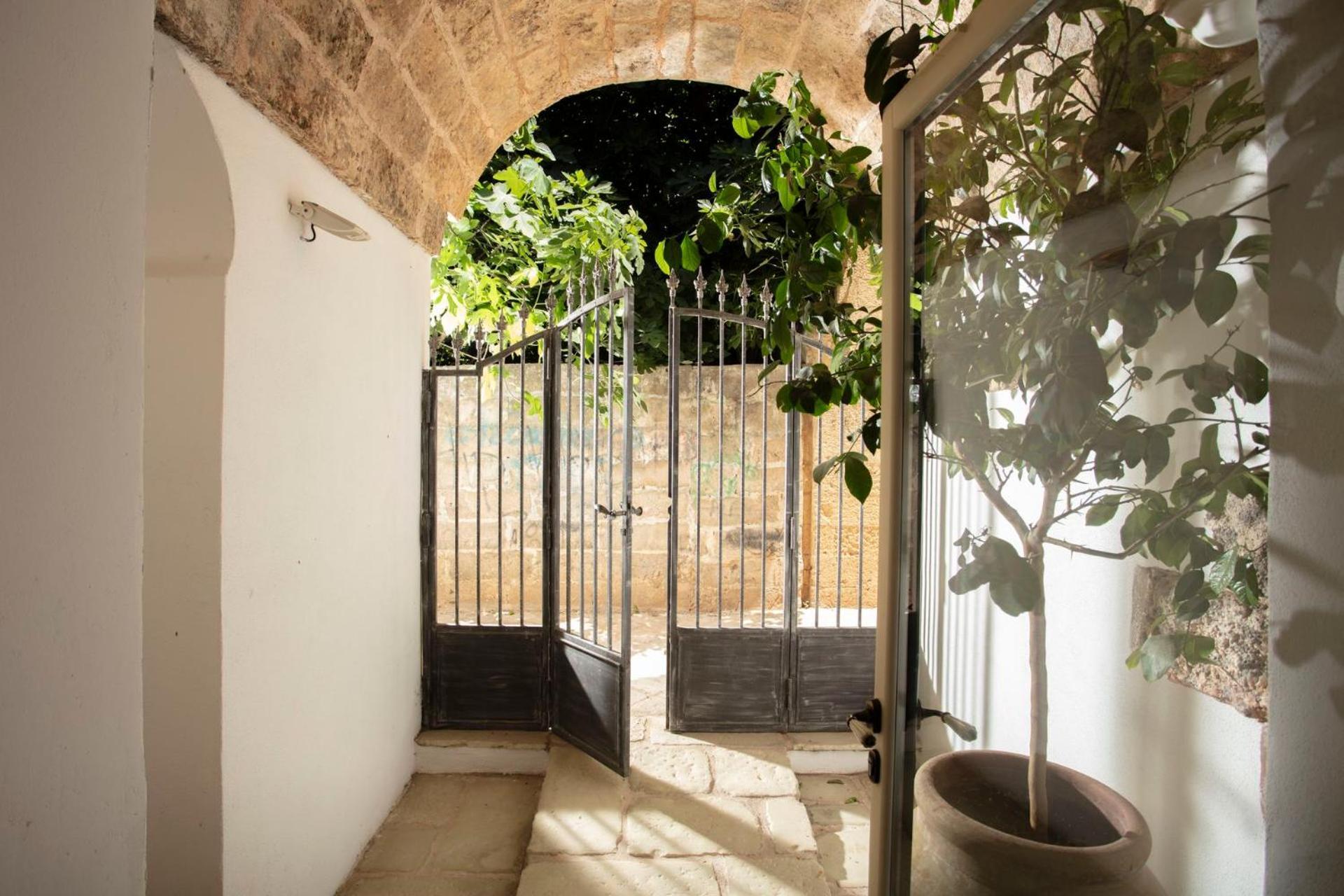 Don Alfonso Dimora D'Epoca Bed & Breakfast Racale Dış mekan fotoğraf